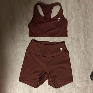 GYMSHARK SEAMLESS SHORTS AND SPORTS BRA SET
